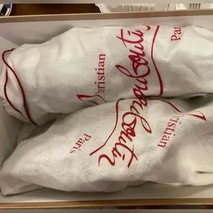 Christian Louboutin | Shoes | Authentic Christian Louboutin 